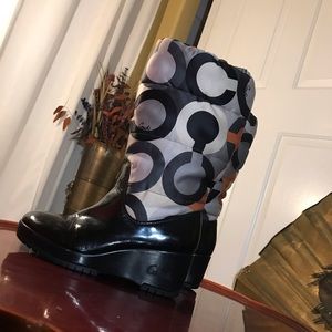 Coach cold weather wedge Boots